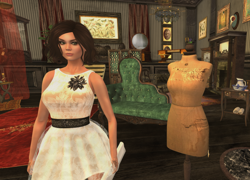 A Second Life avatar does some in world shopping.