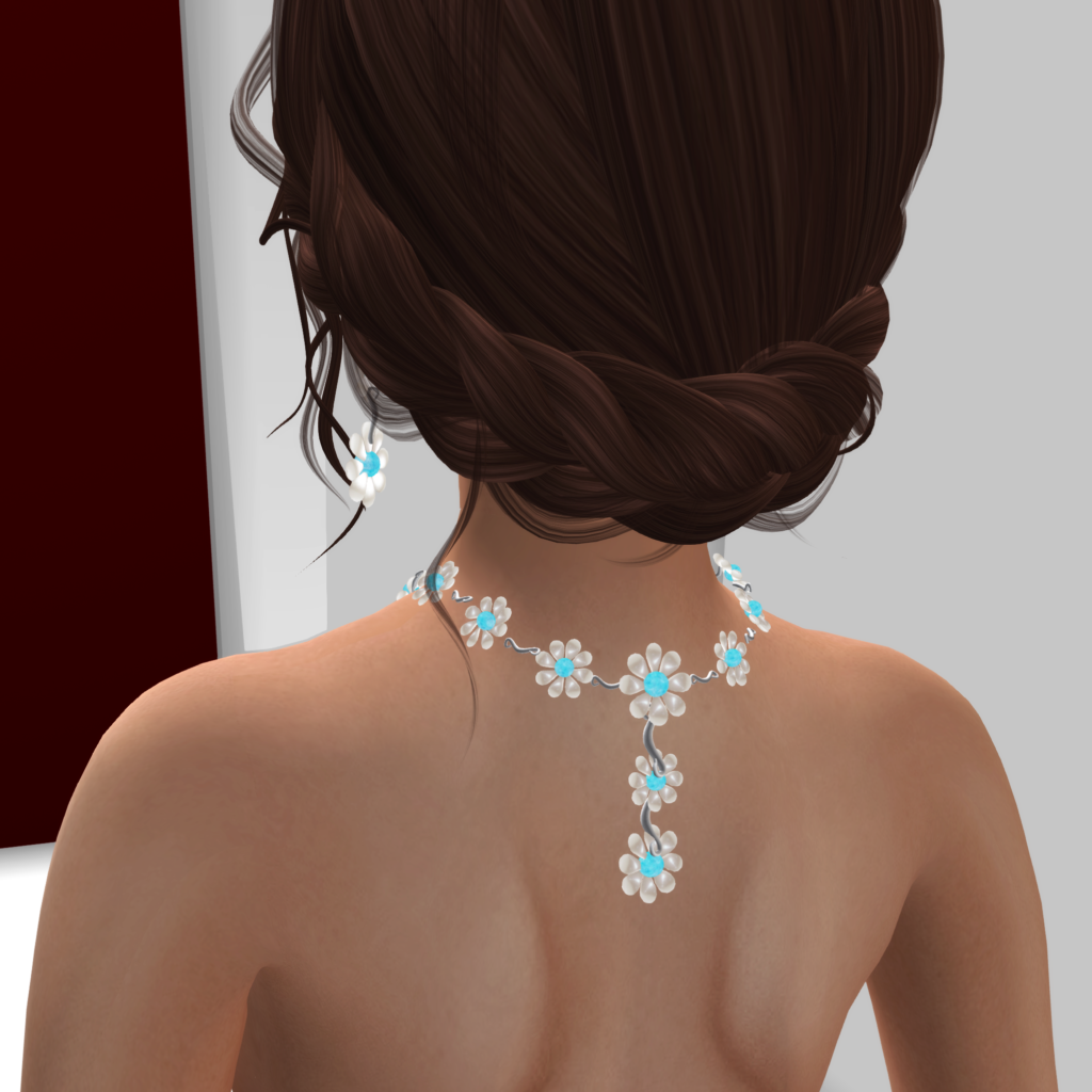 A Second Life woman shows off her Glint jewelry 